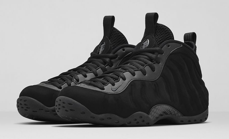 Nike Air Foamposite One Triple Black