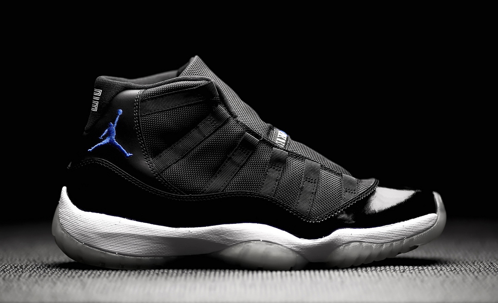 Air Jordan 11 Space Jam 2009