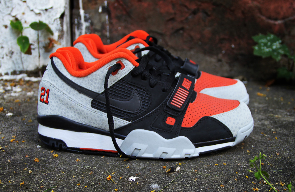 Nike Air Trainer 2 PRM Barry Sanders