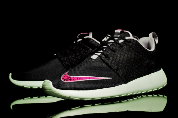 Nike Roshe Run FB Yeezy