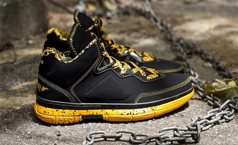 Li Ning Way of Wade 2 Caution