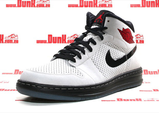 Air Jordan Alpha 1 White / Black - Varsity Red