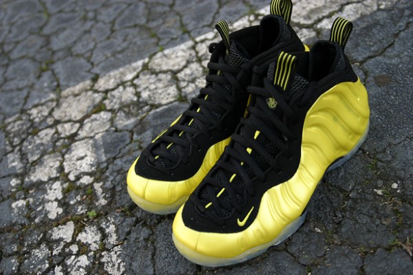 Nike Foamposite One Electrolime