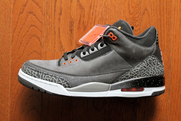 Air Jordan 3 Fear