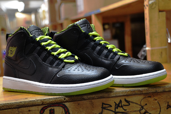 Air Jordan 1 '94 - Venom Green