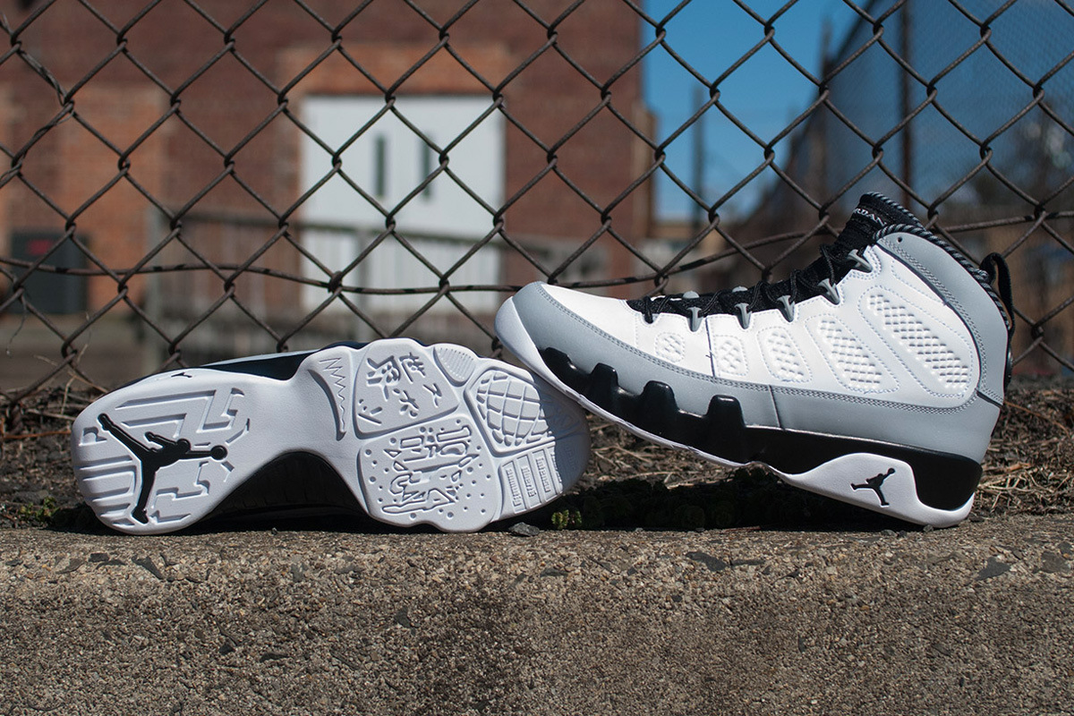 Air Jordan 9 Baron