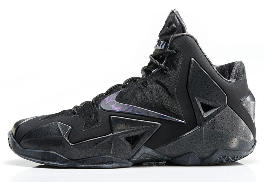 Nike Lebron 11 Blackout / Anthracite