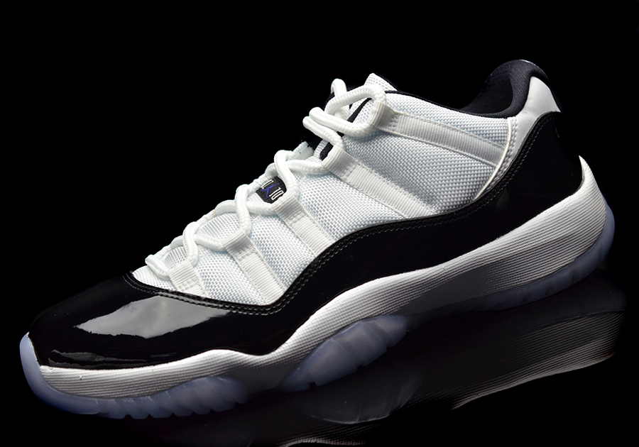 Air Jordan 11 Low Concord