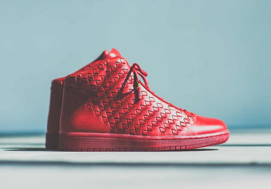 Jordan Shine Red
