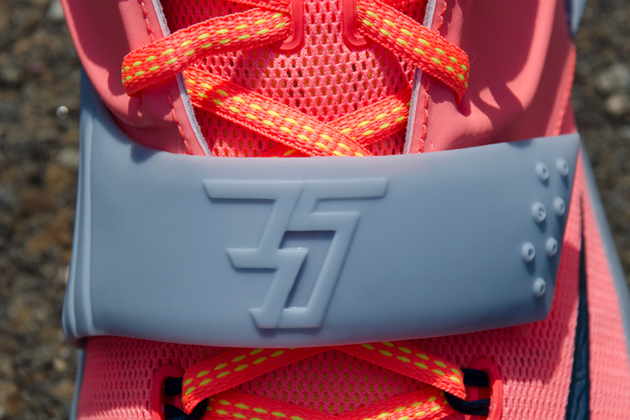 nike-kd-7-35k-degrees-arriving-at-retailers-08