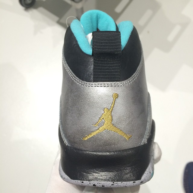 air-jordan-10-lady-liberty-2015-retro-1