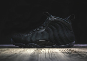 triple-black-nike-foamposite-2