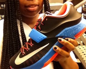 nike-kd-7-away-01-570x458