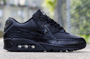 nike-wmns-air-max-90-patent-croc