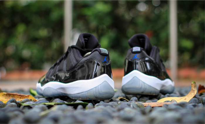 space-jam-air-jordan-11-low-2015-3