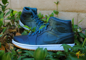 air-jordan-1-mid-nouveau-1-907x634