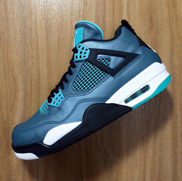 air-jordan-4-teal-detailed-look-01