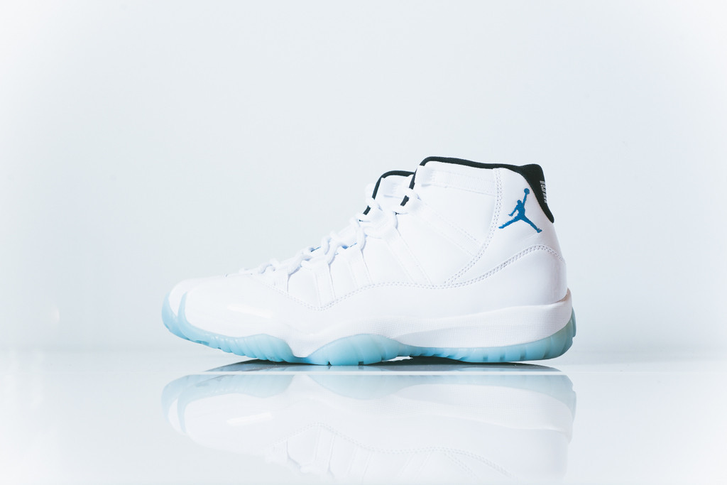 Air_Jordan_11_Retro_Columbia_378037_117_Sneaker_Politics_2_1024x1024