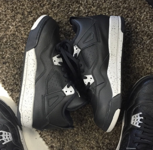 Here’s-A-Look-At-The-Kids-Version-Air-Jordan-4-“Oreo”-2015-Retro-1-630x619
