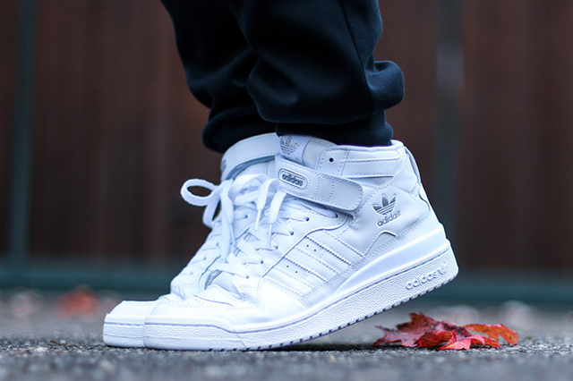 adidas-forum-mid-triple-white-1