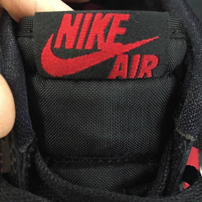 air-jordan-1-low-bred-2015-3