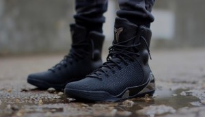 kobe-9-ix-krm-ext-black-mamba-700x400
