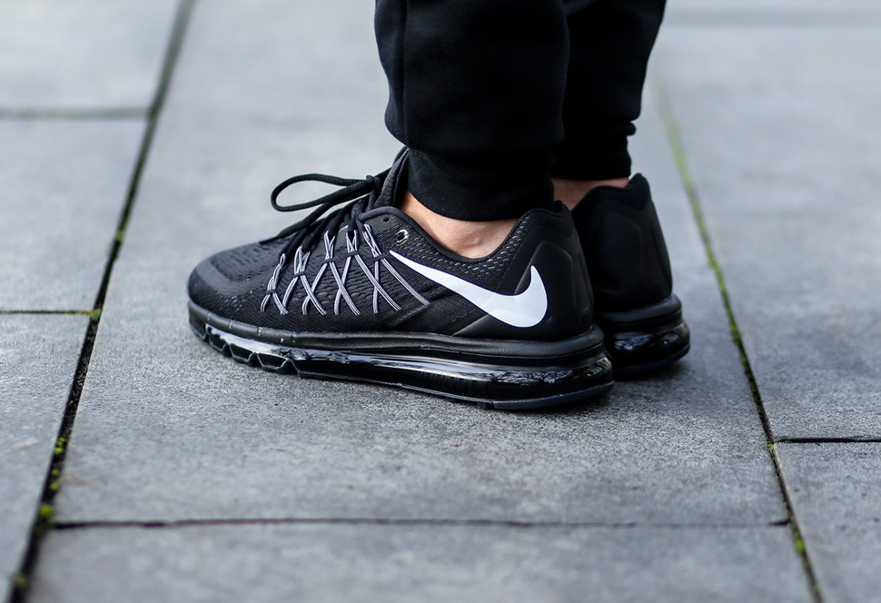nike-air-max-2015-black-white-3