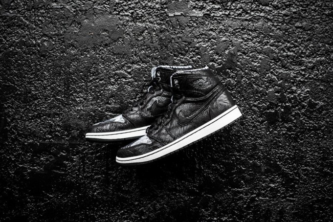 air-jordan-1-bhm-black-history-month-2015-681x454