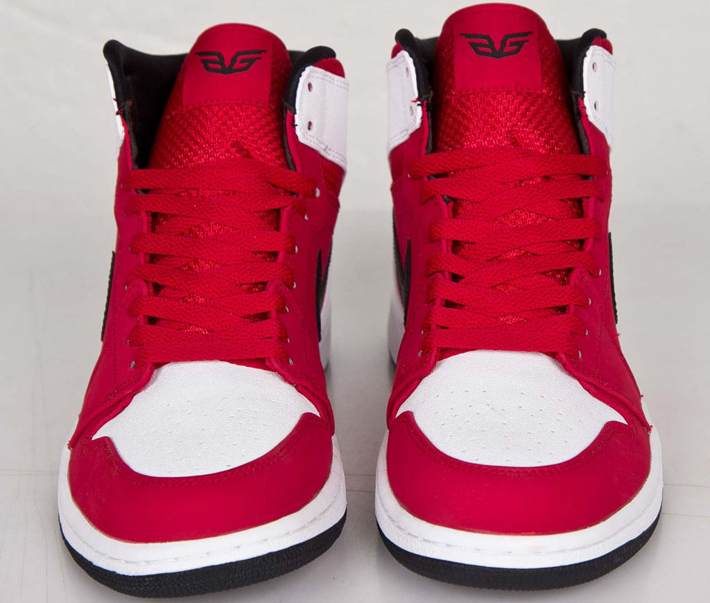 air-jordan-1-blake-griffin-pe-02