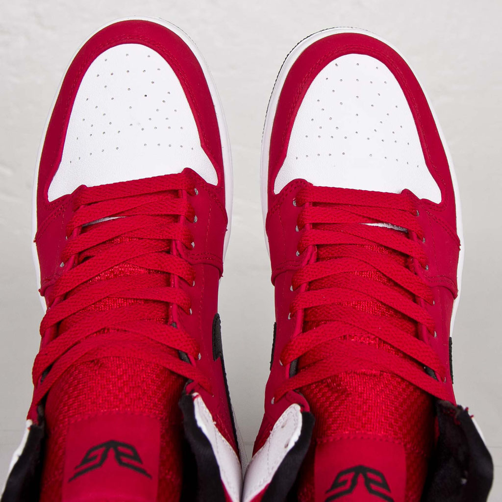 air-jordan-1-blake-griffin-pe-07