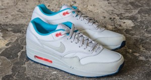 nike-air-max-1-fb-pure-platinum-blue-681x363