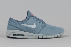 nike-sb-stefan-janoski-max-blue-graphite-681x454